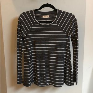 Hollister long sleeve top size XS